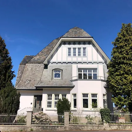 Rosa - Garden Appartement Detmold